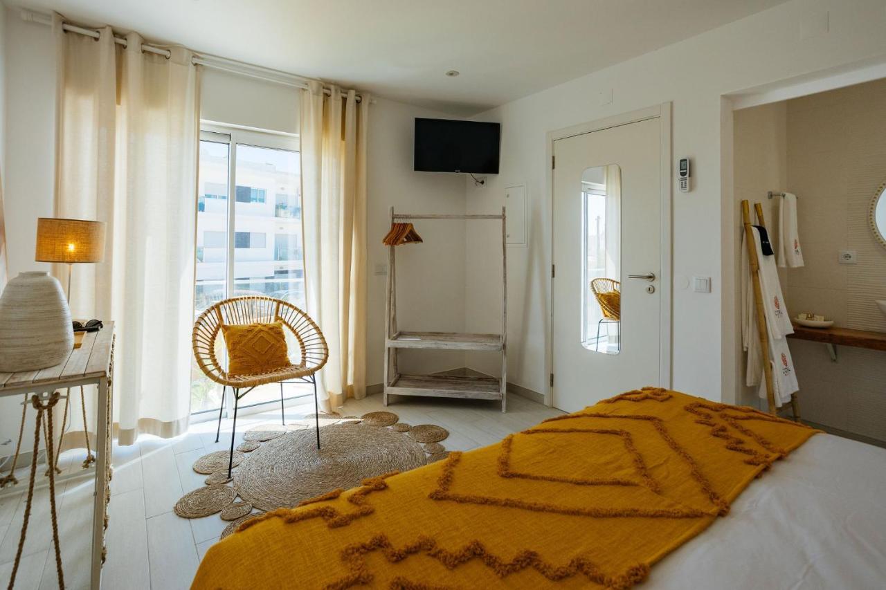 Coral Boutique Suites Albufeira Bagian luar foto